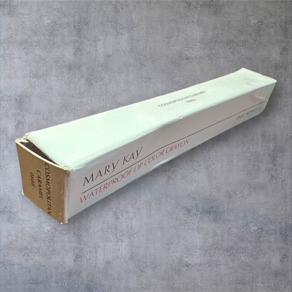 Mary Kay Waterproof Lip Color Crayon Cosmopolitan Caramel 0888 0.09oz New Box
